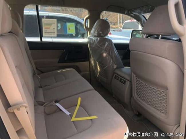 18款豐田蘭德酷路澤4000中東版 天津港現(xiàn)車熱銷