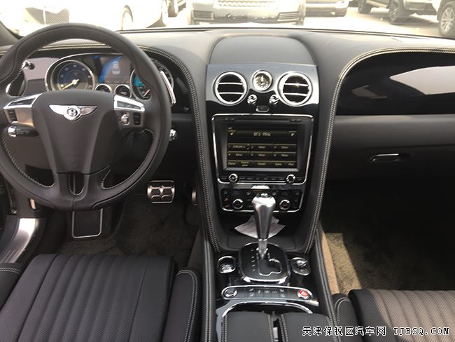 2017款賓利飛馳V8S歐規(guī)版 21輪/舒適包/紅卡鉗現(xiàn)車278萬