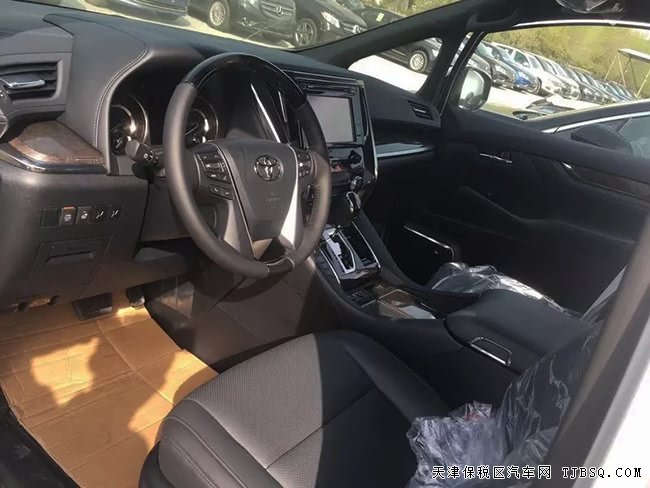 2019款豐田埃爾法3.5L保姆車 豪華商務(wù)車優(yōu)惠盡享
