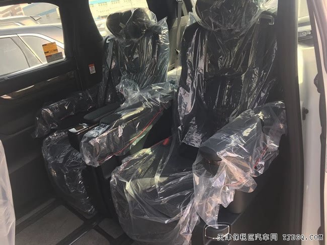2019款豐田埃爾法3.5L保姆車 豪華商務(wù)車優(yōu)惠盡享