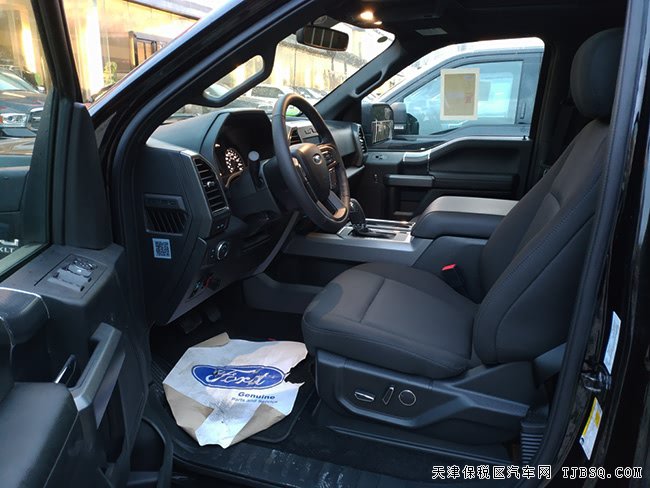 18款福特F150加規(guī)版皮卡 301A/FX4包/雙天窗現車43.5萬