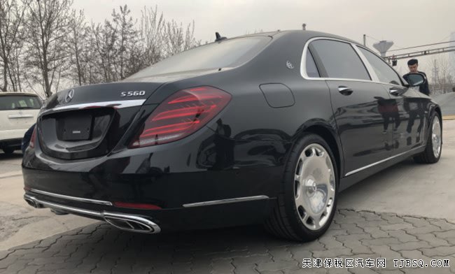 18款奔馳邁巴赫S560加規(guī)版 20輪/全景/雷達(dá)測距現(xiàn)車249萬