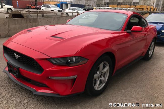 2018款福特野馬2.3T加規(guī)版 肌肉跑車現(xiàn)車優(yōu)享折扣