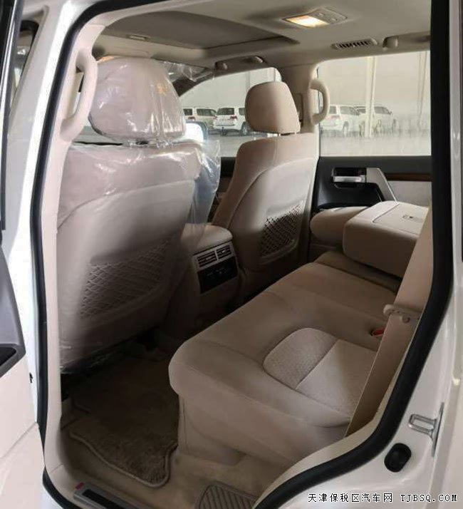 2018款豐田酷路澤5700中東版 12氣囊/天窗/遙啟現(xiàn)車94萬