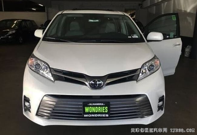2018款豐田塞納四驅(qū)頂配版 3.5L七座MPV現(xiàn)車精選