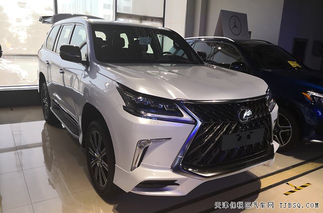 2018款雷克薩斯LX570中東限量版 金屬漆/大包圍現(xiàn)車166萬