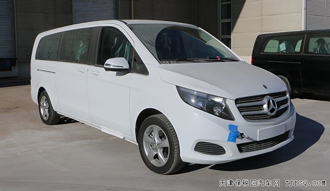 18款奔馳V250中東版 7座/17輪/4氣囊/電動(dòng)門現(xiàn)車53.5萬(wàn)