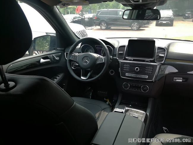2018款奔馳GLE550e混動(dòng)動(dòng)力版 3.0T現(xiàn)車惠滿津城