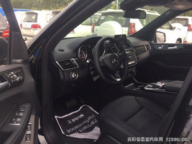 2018款奔馳GLE550E混合動(dòng)力版 天津港現(xiàn)車震撼讓利