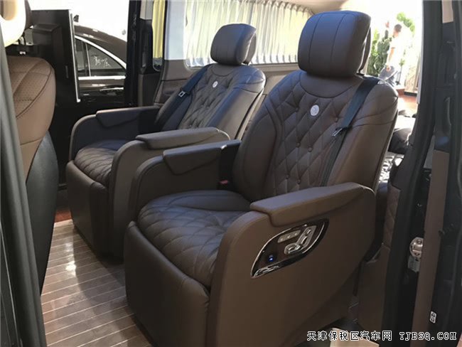 2018款奔馳麥特斯2.0T美規(guī)版 METRIS現(xiàn)車優(yōu)惠巨獻(xiàn)