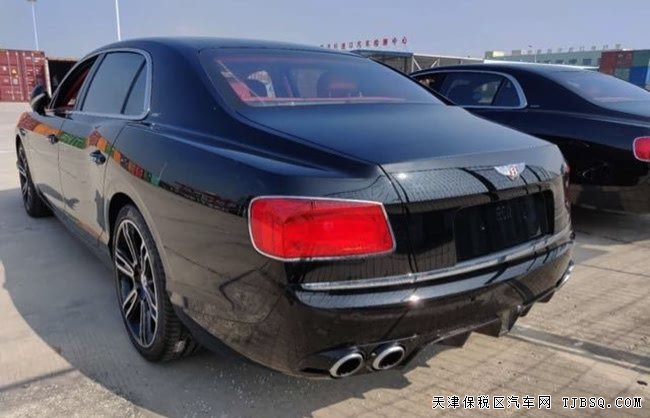 2018款賓利飛馳V8S歐規(guī)版 21輪/四座/小桌板現(xiàn)車(chē)289萬(wàn)