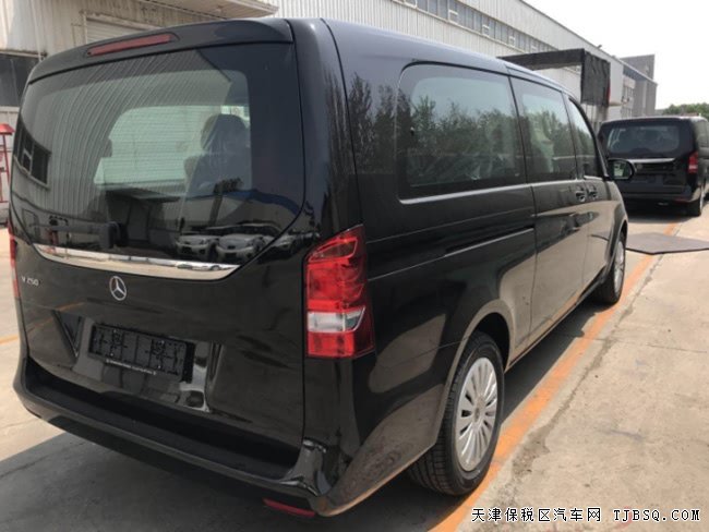 18款奔馳V250加長中東版 17輪/電動(dòng)門/泊車輔助現(xiàn)車53萬
