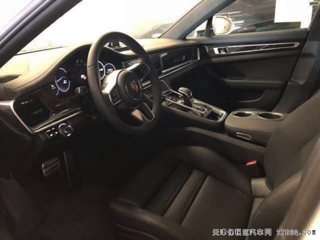 2018款保時捷Panamera4S加規(guī)版 保稅區(qū)現(xiàn)車優(yōu)惠購