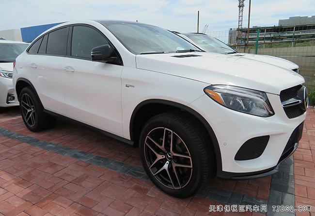 18款奔馳GLE43AMG Coupe加規(guī)版 雷測/豪華包現(xiàn)車93.5萬