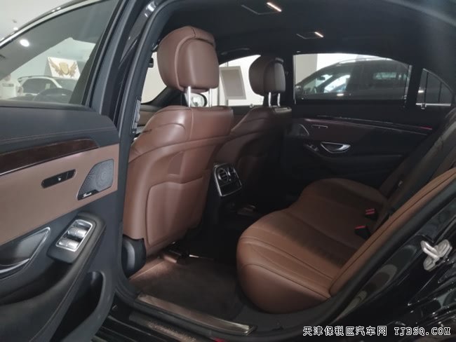 2018款奔馳S560加規(guī)版 豪華包/AMG運(yùn)動包/雷測現(xiàn)車152萬