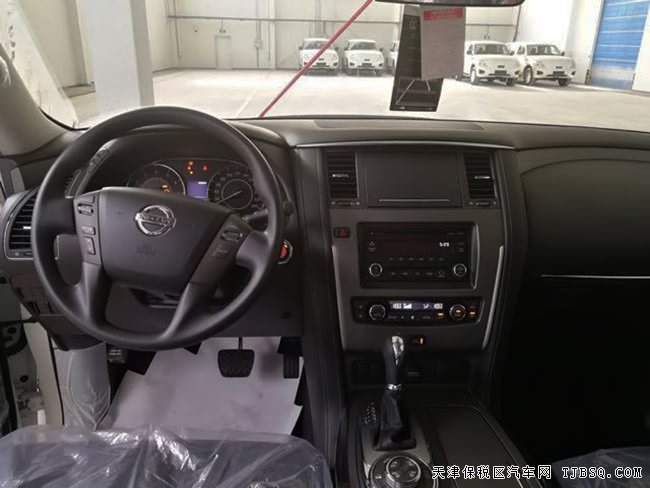 18款日產(chǎn)尼桑途樂Y62中東版 4.0L現(xiàn)車震撼讓利