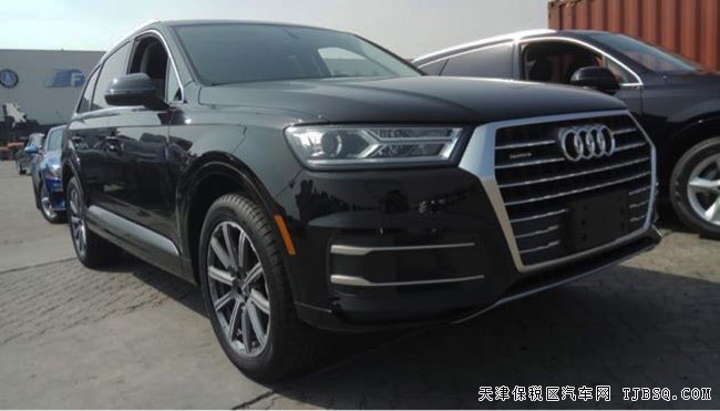 2018款?yuàn)W迪Q7加規(guī)版 全景天窗/手寫板/導(dǎo)航現(xiàn)車58萬精選