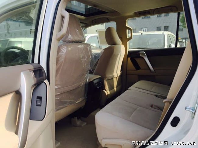 2018款豐田普拉多2700中東版 后掛/7座/天窗現(xiàn)車45.5萬