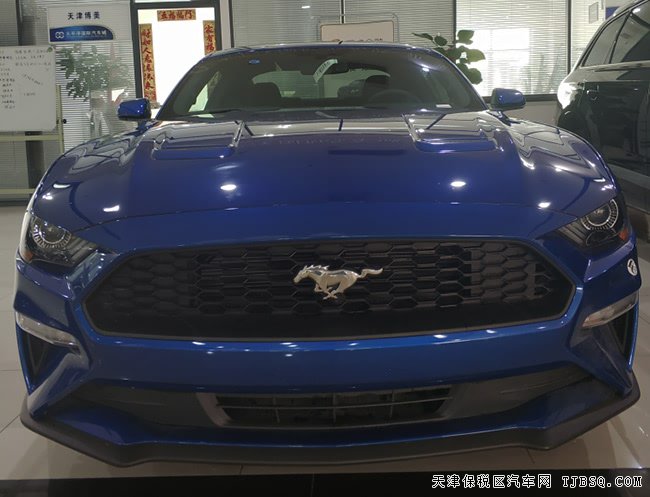 2018款福特野馬2.3T美規(guī)版 18輪/金屬漆/10速現(xiàn)車29.5萬