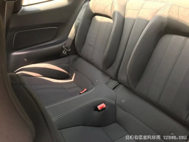 2018款福特野馬2.3T加拿大版 經(jīng)典跑車(chē)優(yōu)惠走俏