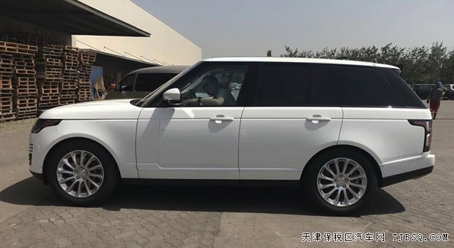 2018款路虎攬勝3.0T行政美規(guī)版 豪華SUV現(xiàn)車熱銷