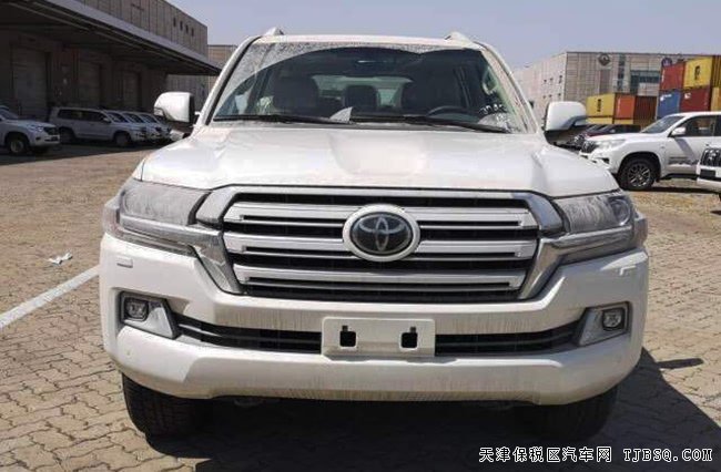 2018款豐田酷路澤5700中東版 天窗/8氣囊/18輪現(xiàn)車101萬
