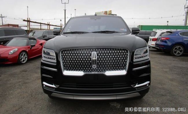 平行進(jìn)口車18款林肯領(lǐng)航員美規(guī)版 3.5T現(xiàn)車震撼來(lái)襲