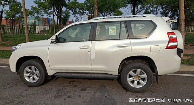 2017款豐田普拉多3000中東版 3.0T柴油現(xiàn)車(chē)優(yōu)惠購(gòu)