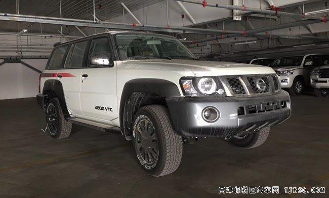 2018款日產(chǎn)尼桑途樂Y61中東版 7座/中后差速鎖現(xiàn)車73萬