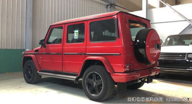 18款奔馳G500中東版 黑色限量套件/19輪/天窗現(xiàn)車176萬