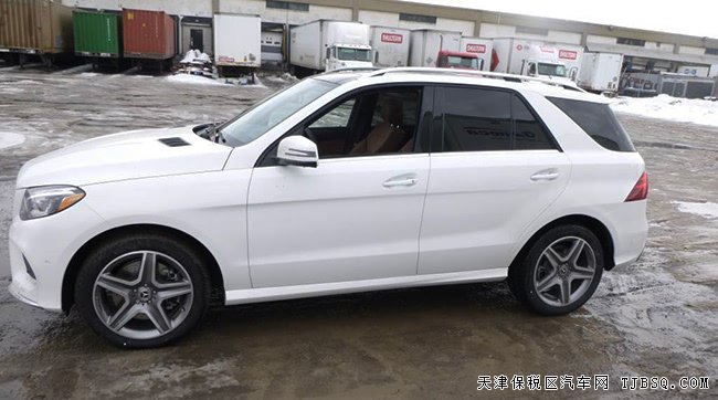 2018款奔馳GLE400加規(guī)版 AMG運動包/高級包現(xiàn)車81萬優(yōu)購