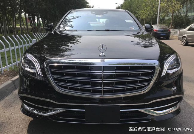 2018款奔馳邁巴赫S650美規(guī)版 天津港現(xiàn)車震撼呈現(xiàn)