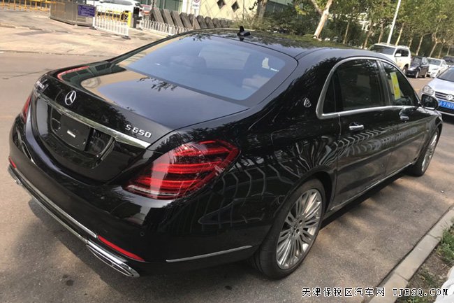 2018款奔馳邁巴赫S650美規(guī)版 天津港現(xiàn)車震撼呈現(xiàn)