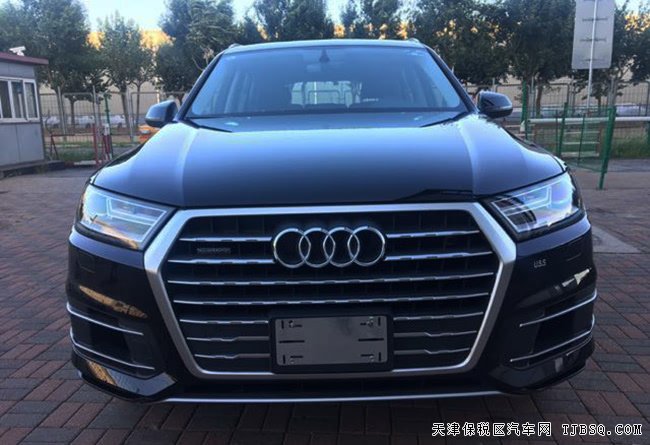 18款?yuàn)W迪Q7墨西哥版 液晶儀表/七座/無線充電現(xiàn)車59.8萬