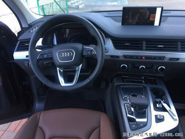 18款?yuàn)W迪Q7墨西哥版 液晶儀表/七座/無線充電現(xiàn)車59.8萬