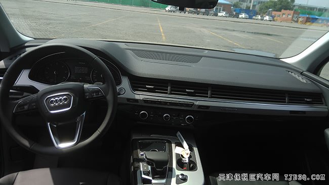 18款奧迪Q7加規(guī)版2.0T 全景天窗/7座/手寫板現(xiàn)車57.5萬