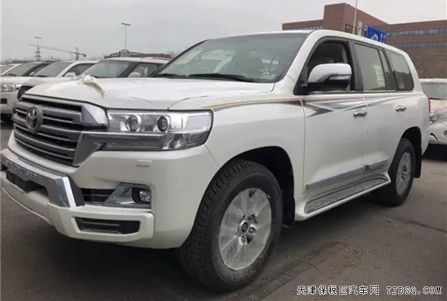 進(jìn)口豐田蘭德酷路澤4600中東版 18款現(xiàn)車盡享經(jīng)典