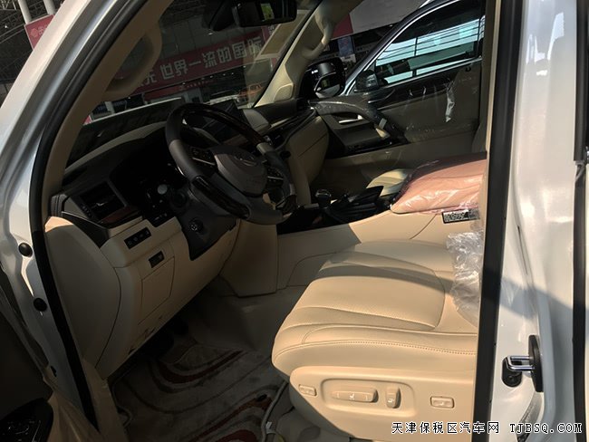 2018款雷克薩斯LX570中東版 21輪/金屬漆/雷測現(xiàn)車155萬