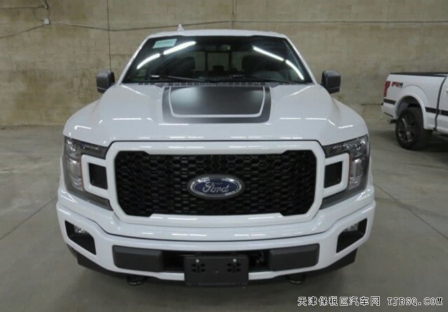 2018款福特F150加規(guī)版 XLT限量包/302A包/全景現(xiàn)車47萬