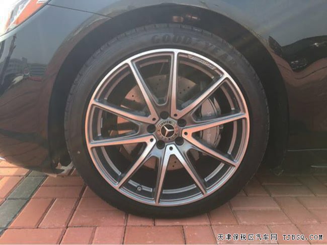 2018款奔馳S560加規(guī)版 智能包/高級包/座椅包現(xiàn)車156萬