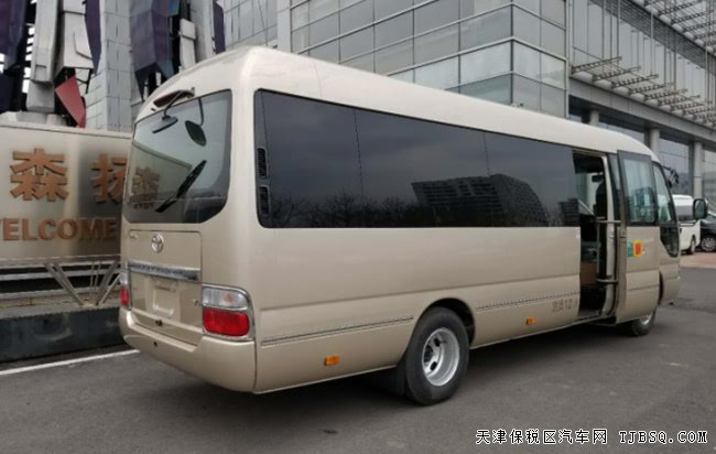 2018款豐田考斯特4.0L中東版 豪華商務中巴現(xiàn)車60萬鉅惠