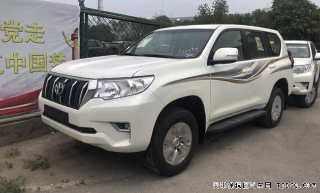 2018款豐田普拉多2700中東版 17輪/外掛/冰箱現(xiàn)車45.1萬(wàn)