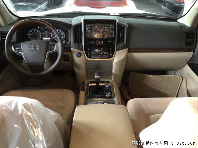 2018款豐田酷路澤4500中東版 分動箱/冰箱/17輪現(xiàn)車88萬