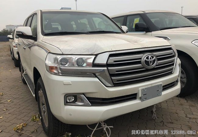 18款豐田酷路澤4600中東版 18輪/天窗/7座現(xiàn)車83萬精選