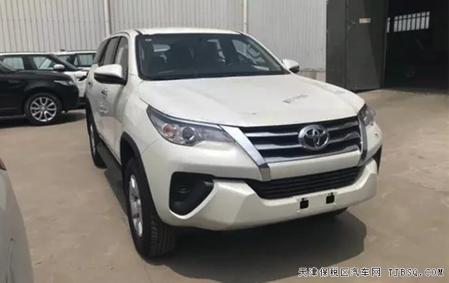 2018款豐田穿越者2700中東版 七座越野現(xiàn)車樂享折扣