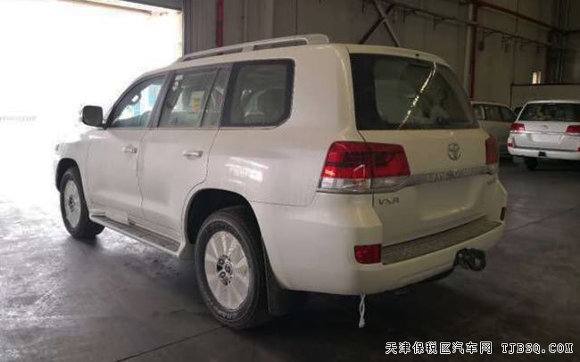 平行進(jìn)口車(chē)豐田酷路澤5700中東版 18款現(xiàn)車(chē)震撼讓利