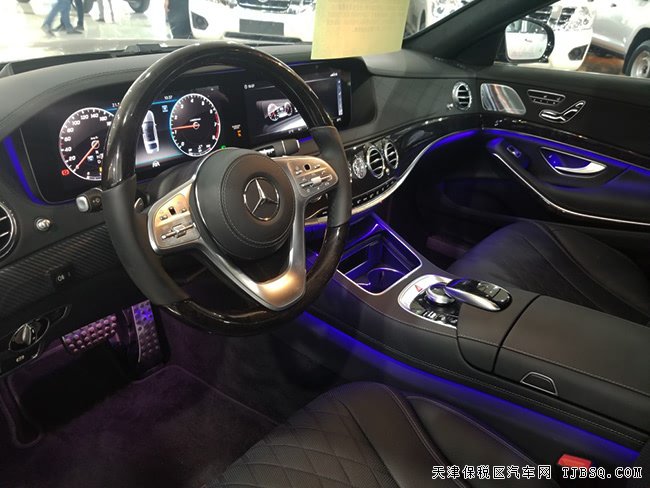 2018款奔馳S560加規(guī)版 豪華包/20輪/全景天窗現(xiàn)車166萬