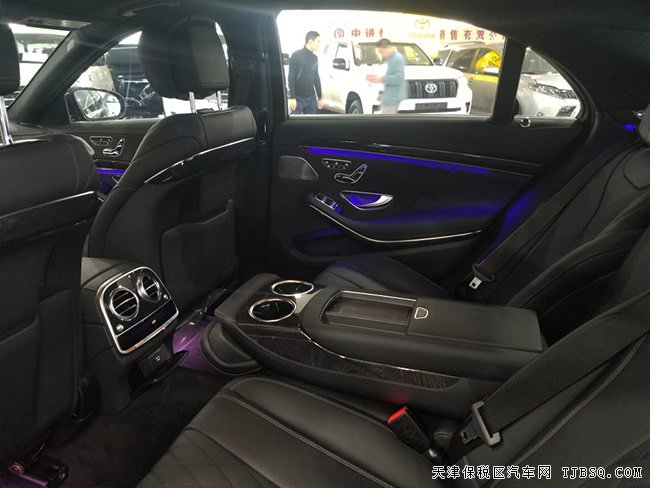 2018款奔馳S560加規(guī)版 豪華包/20輪/全景天窗現(xiàn)車166萬