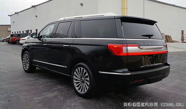 18款林肯領(lǐng)航員3.5T美規(guī)版 22輪/科技包/全景現(xiàn)車145萬