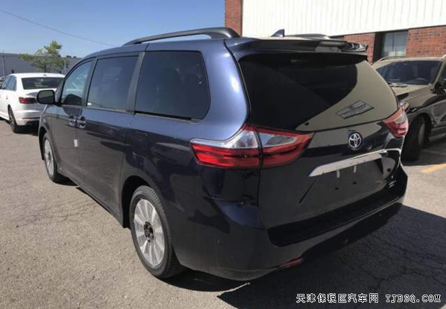 2018款豐田塞納3.5L四驅(qū)版 經(jīng)典MPV現(xiàn)車優(yōu)惠起航